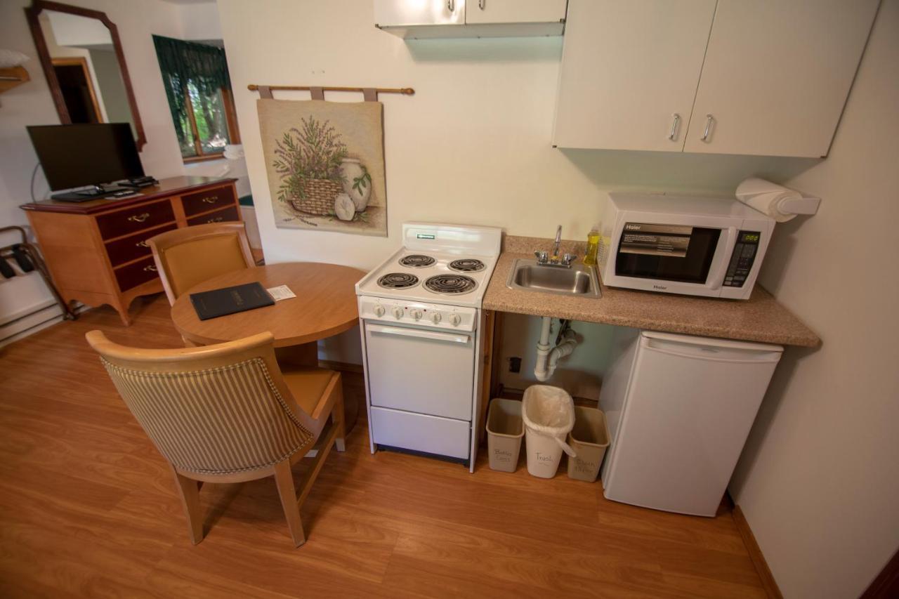 Coachlite Inn Sister Bay Ngoại thất bức ảnh